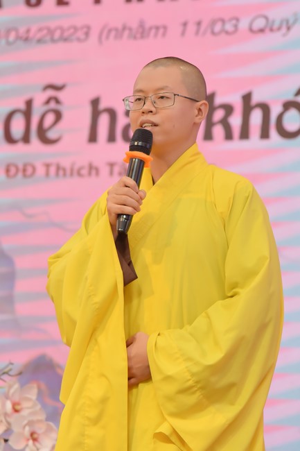 Dharma talk Is practice easy or difficult in the 2nd day practice