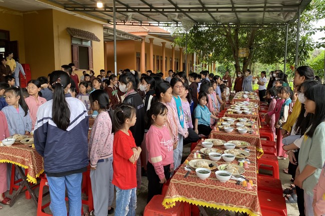 Chùa Giai Lam - Hà Tĩnh: Khoá tu “Tuổi trẻ hướng Phật”