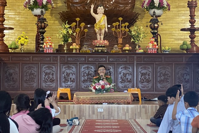 Chùa Giai Lam - Hà Tĩnh: Khoá tu “Tuổi trẻ hướng Phật”