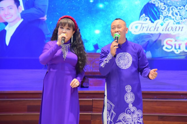 Performance night to celebrate Buddha's Birthday