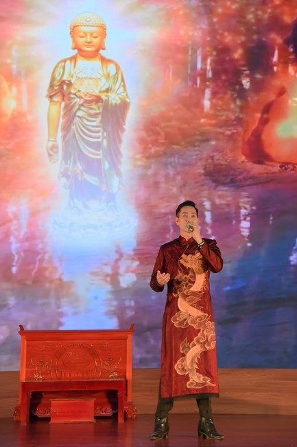 Performance night to celebrate Buddha's Birthday