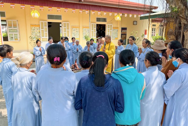 One - Day Retreat toward to The Buddha Birthday at Dong Cao pagoda in Thanh Hoa