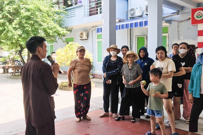 One - Day Retreat toward to The Buddha Birthday at Dong Cao pagoda in Thanh Hoa