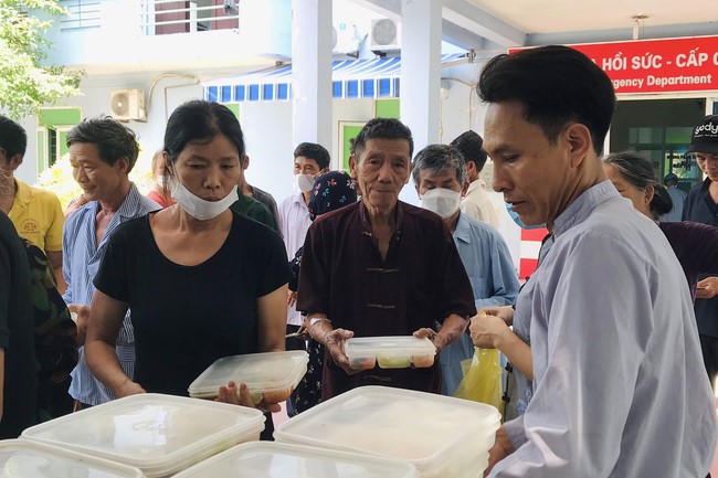 One - Day Retreat toward to The Buddha Birthday at Dong Cao pagoda in Thanh Hoa