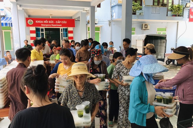 One - Day Retreat toward to The Buddha Birthday at Dong Cao pagoda in Thanh Hoa