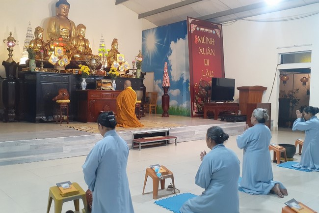 One - Day Retreat toward to The Buddha Birthday at Dong Cao pagoda in Thanh Hoa