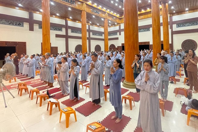 Repentance ceremony on March 29th, Year of the Cat at Giai Lam Temple – Ha Tinh