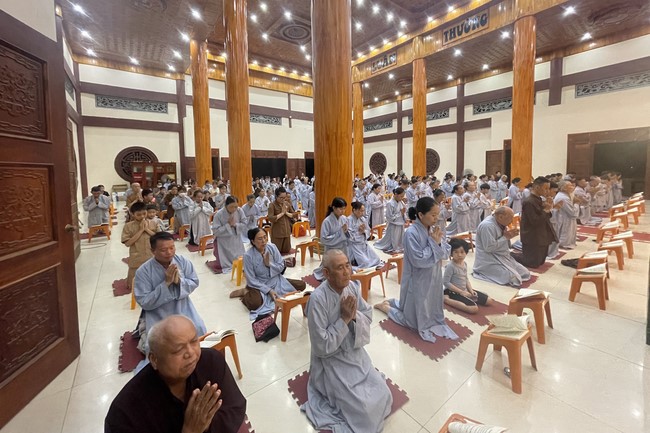 Repentance ceremony on March 29th, Year of the Cat at Giai Lam Temple – Ha Tinh