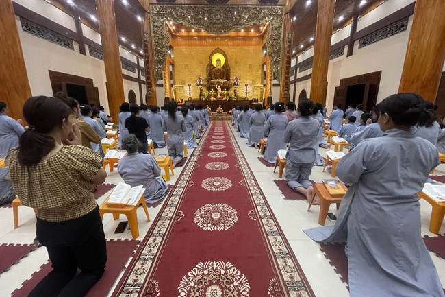 Repentance ceremony on March 29th, Year of the Cat at Giai Lam Temple – Ha Tinh