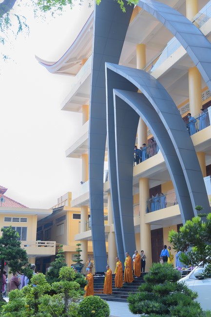 75th  Dharma Light Program