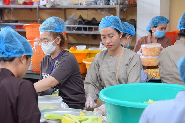 75th  Dharma Light Program