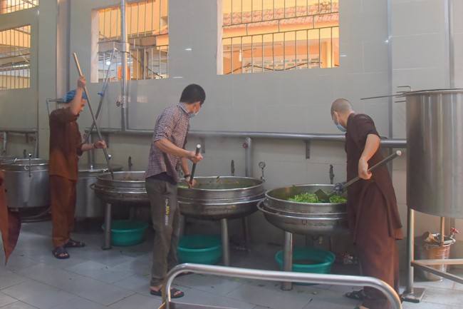 75th  Dharma Light Program