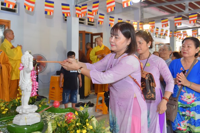 Buddha's Birthday Ceremony at Quang Phap pagoda, Tay Ninh