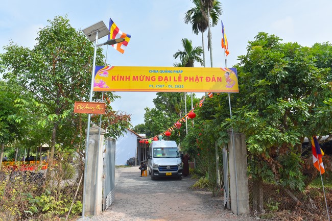 Buddha's Birthday Ceremony at Quang Phap pagoda, Tay Ninh