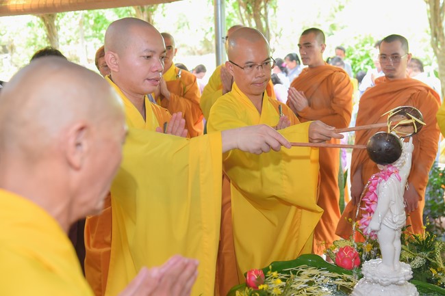 Buddha's Birthday Ceremony at Quang Phap pagoda, Tay Ninh