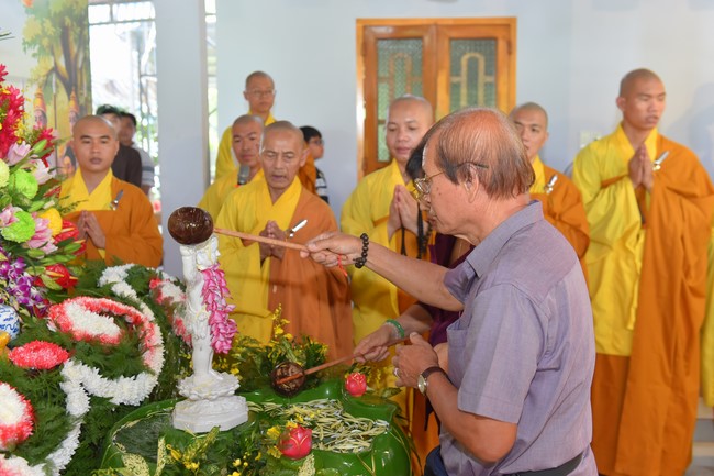 Buddha's Birthday Ceremony at Quang Phap pagoda, Tay Ninh