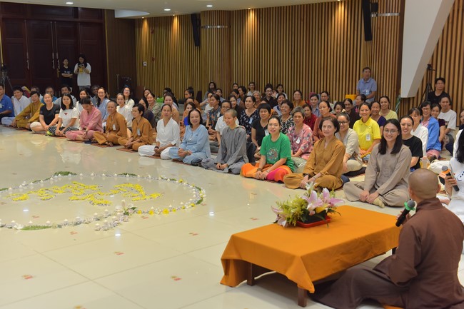 Community program Purification of body- mind, Guiding a healthy living method in accordance with the nature