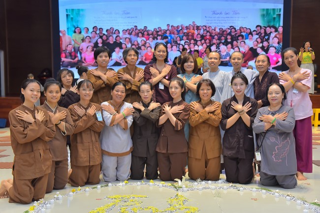 Community program Purification of body- mind, Guiding a healthy living method in accordance with the nature