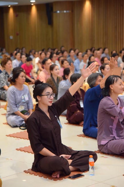 Community program Purification of body- mind, Guiding a healthy living method in accordance with the nature