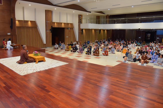 Community program Purification of body- mind, Guiding a healthy living method in accordance with the nature