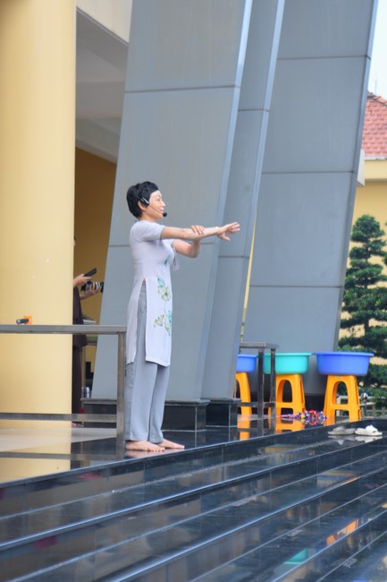 Community program Purification of body- mind, Guiding a healthy living method in accordance with the nature