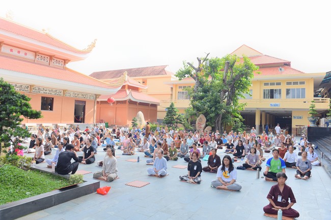 Community program Purification of body- mind, Guiding a healthy living method in accordance with the nature