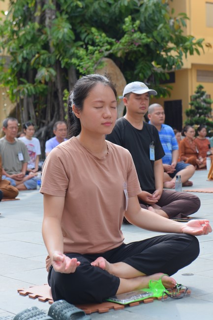 Community program Purification of body- mind, Guiding a healthy living method in accordance with the nature