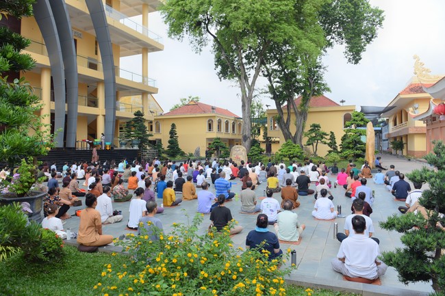 Community program Purification of body- mind, Guiding a healthy living method in accordance with the nature