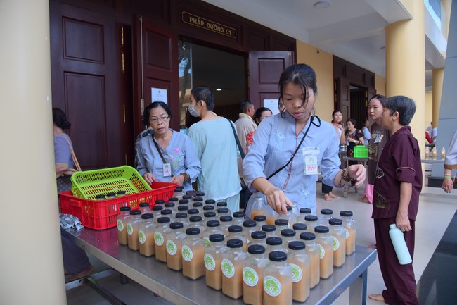 Community program Purification of body- mind, Guiding a healthy living method in accordance with the nature