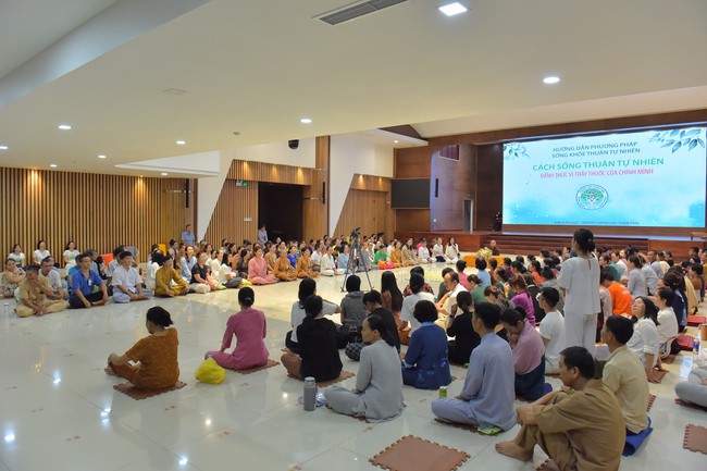 Community program Purification of body- mind, Guiding a healthy living method in accordance with the nature