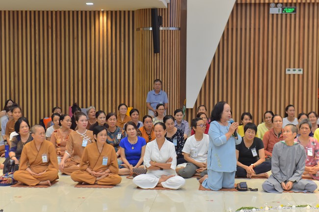 Community program Purification of body- mind, Guiding a healthy living method in accordance with the nature