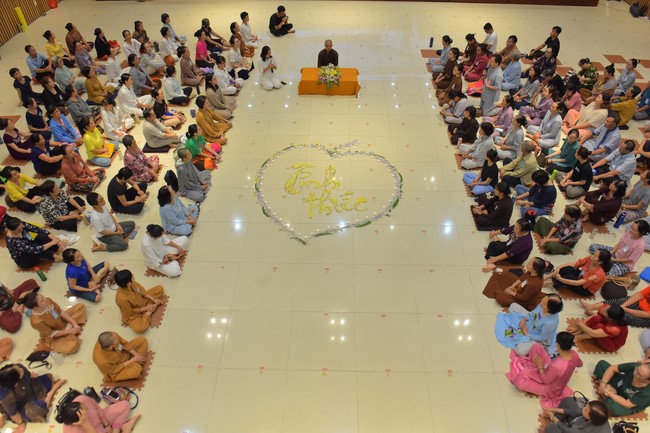 Community program Purification of body- mind, Guiding a healthy living method in accordance with the nature