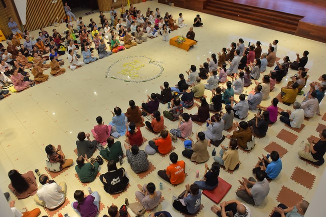 Community program Purification of body- mind, Guiding a healthy living method in accordance with the nature