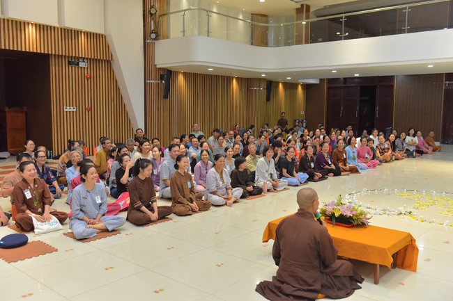 Community program Purification of body- mind, Guiding a healthy living method in accordance with the nature