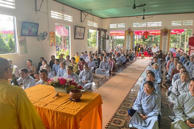 Buddha's Birthday Ceremony at Lam Phat pagoda, Lam Dong