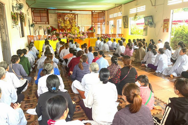 Buddha's Birthday Ceremony at Lam Phat pagoda, Lam Dong