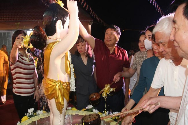 Chùa Tiêu Dao - Quảng Ninh: Ban Trị Sự GHPGVN TP. Hạ Long tổ chức Đại lễ Phật đản