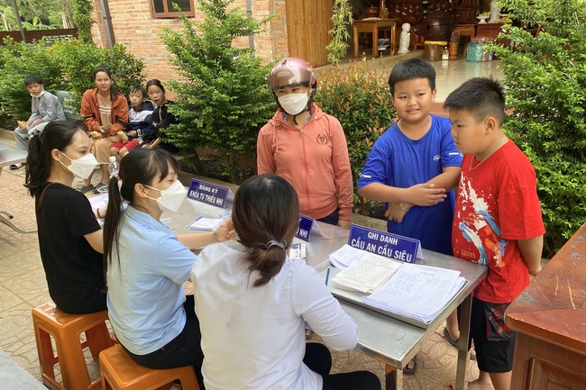 Kid Playground at Suoi Phap Pagoda, Tay Ninh