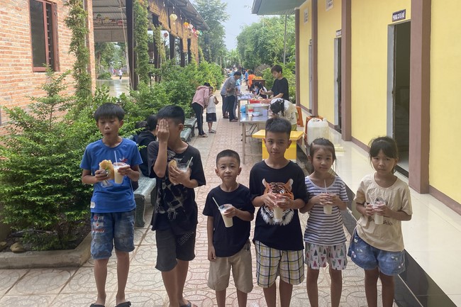 Kid Playground at Suoi Phap Pagoda, Tay Ninh