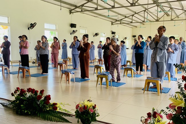 The Great Ceremony of Buddha Birthday at Dong Cao Pagoda, Thanh Hoa