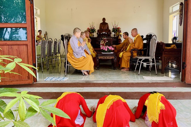 The Great Ceremony of Buddha Birthday at Dong Cao Pagoda, Thanh Hoa
