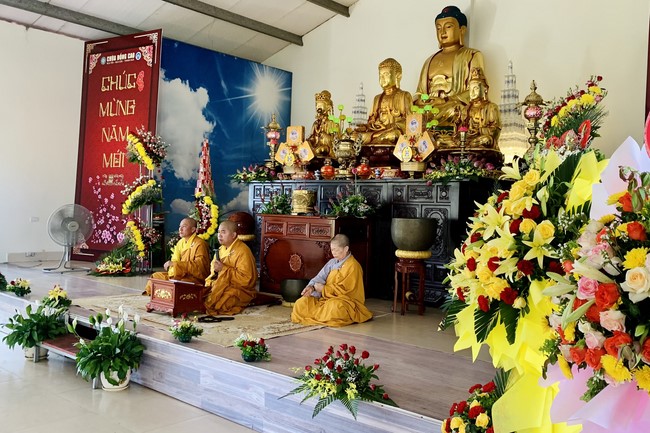 The Great Ceremony of Buddha Birthday at Dong Cao Pagoda, Thanh Hoa
