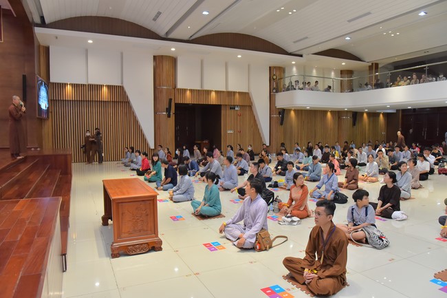 The 4th Program Pagoda Bell's Ring on the Buddha Birthday