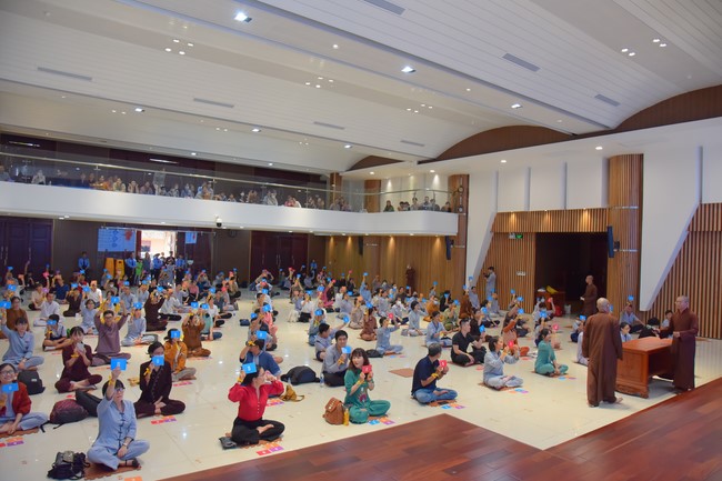 The 4th Program Pagoda Bell's Ring on the Buddha Birthday