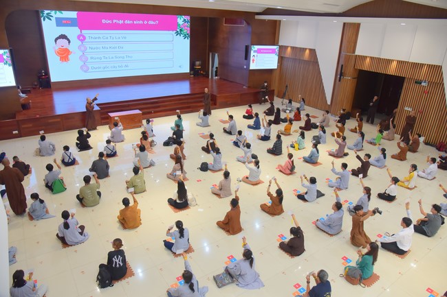The 4th Program Pagoda Bell's Ring on the Buddha Birthday