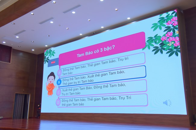 The 4th Program Pagoda Bell's Ring on the Buddha Birthday