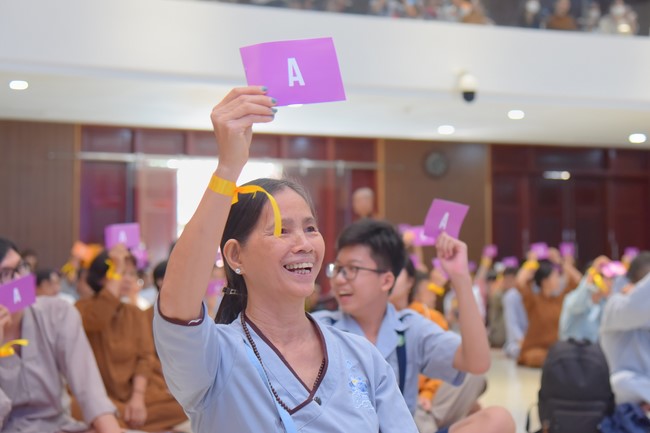 The 4th Program Pagoda Bell's Ring on the Buddha Birthday