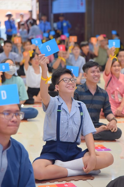 The 4th Program Pagoda Bell's Ring on the Buddha Birthday