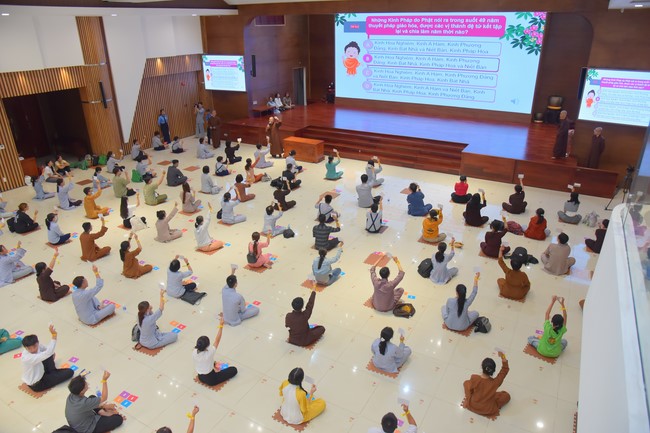 The 4th Program Pagoda Bell's Ring on the Buddha Birthday