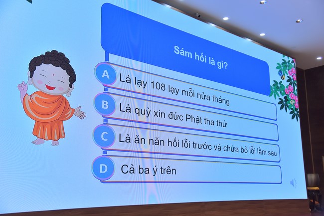 The 4th Program Pagoda Bell's Ring on the Buddha Birthday